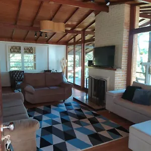 https://chale-capivari.camposdojordaohotels.net