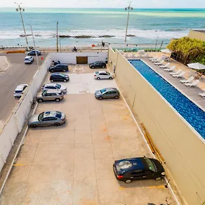 Hotel Yak, Natal